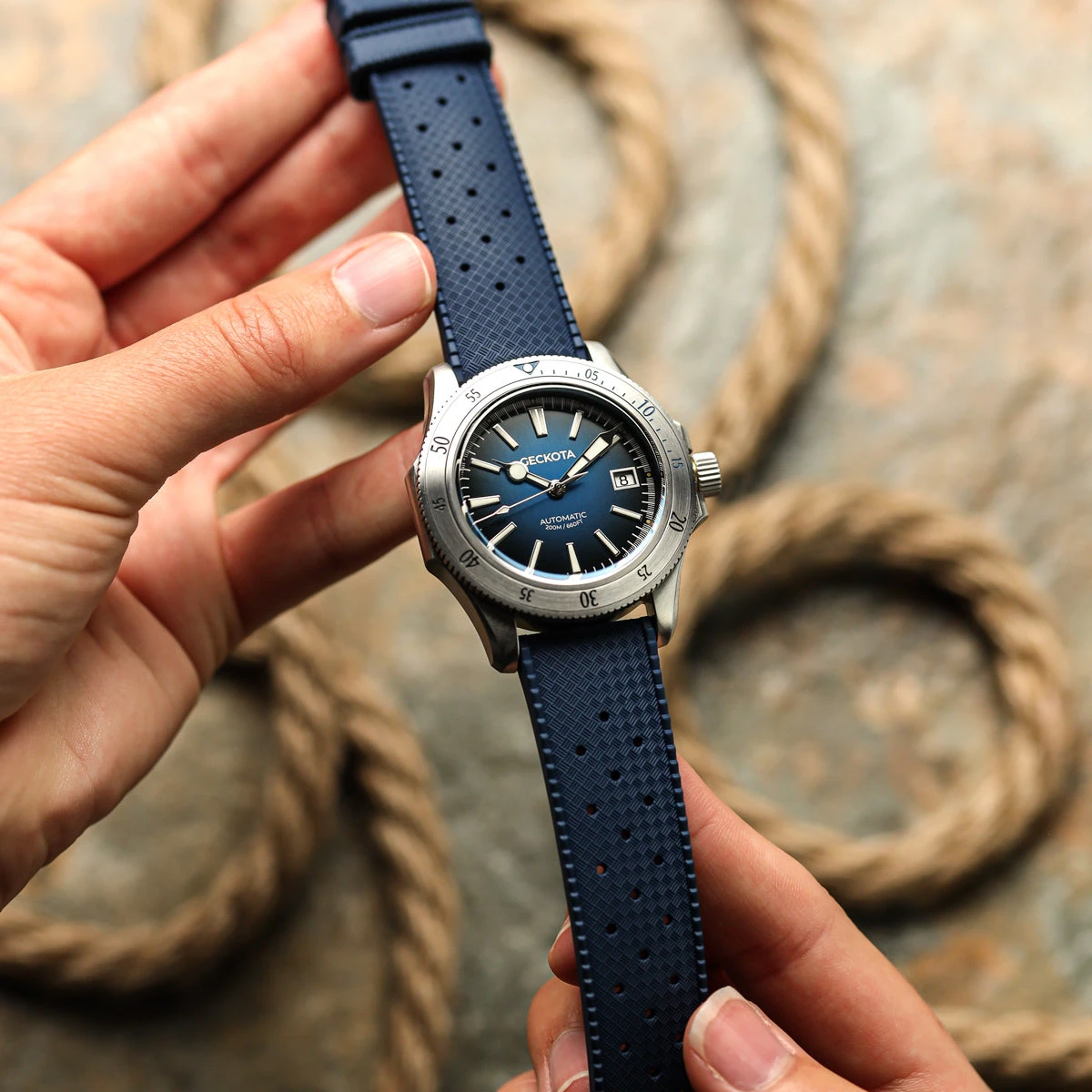Classic Vintage Style Rubber Watch Strap - Deep Sea Blue - Image 4