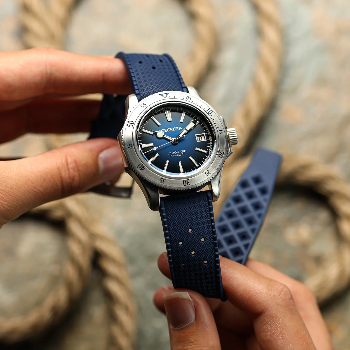 Classic Vintage Style Rubber Watch Strap - Deep Sea Blue - Image 5