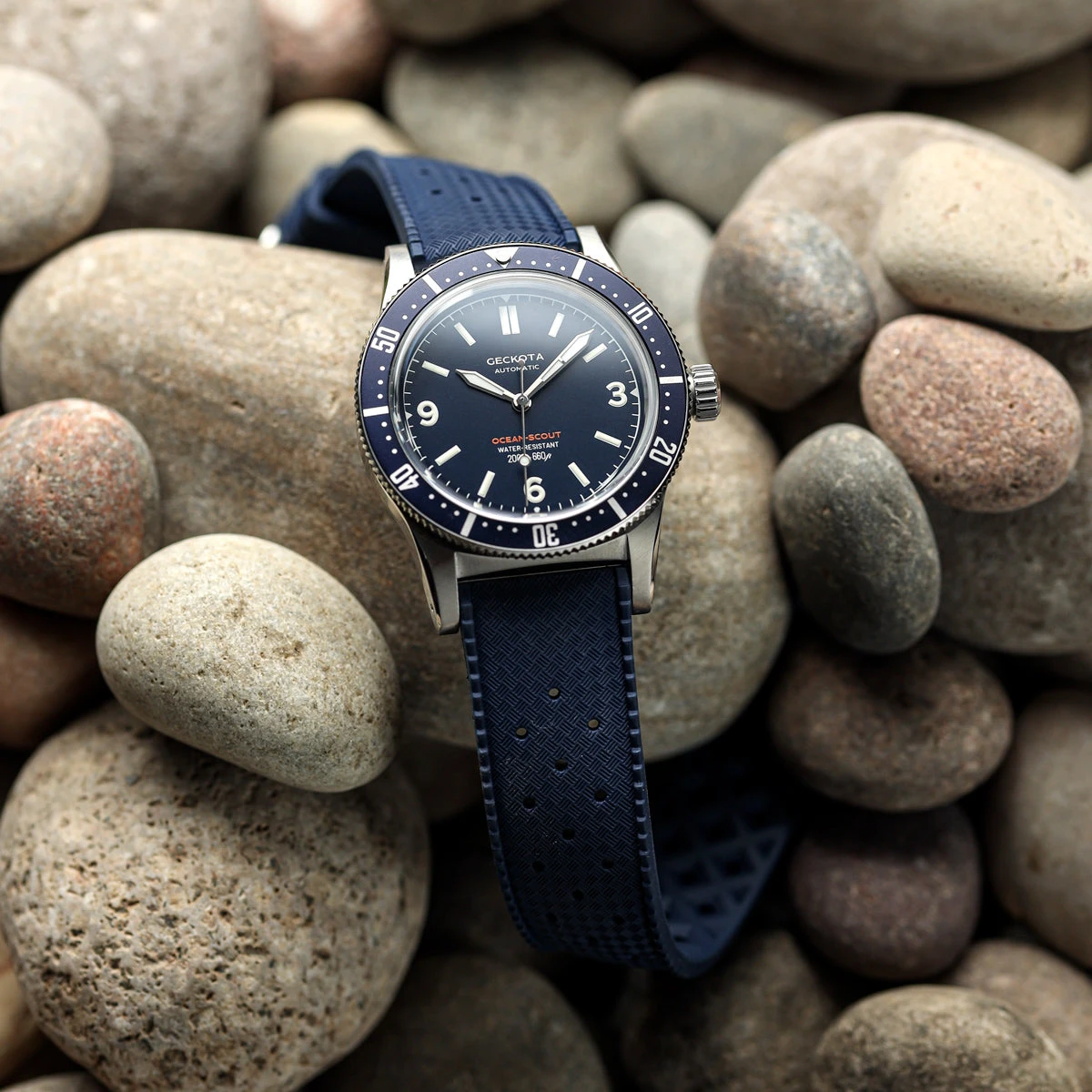 Classic Vintage Style Rubber Watch Strap - Deep Sea Blue - Image 2