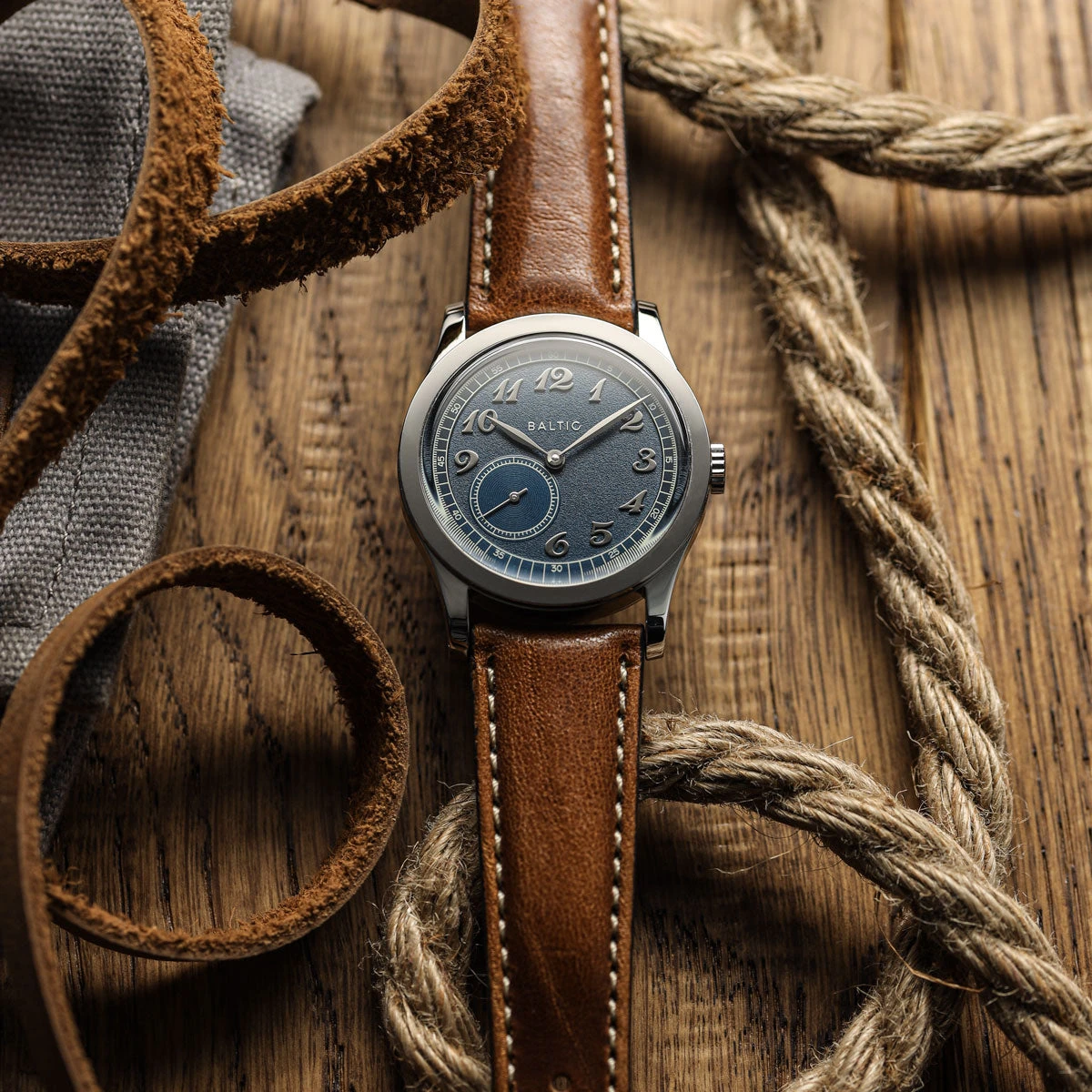 Classic Highley Genuine Leather Watch Strap - Light Brown - Image 2
