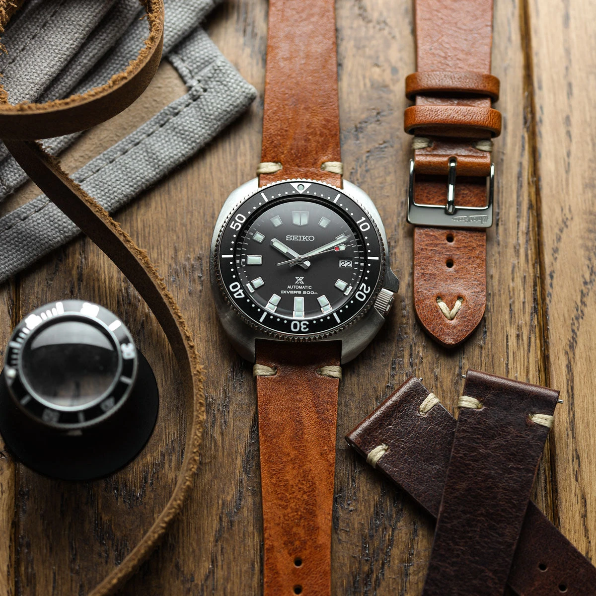 Classic Simple Handmade Italian Leather Watch Strap - Reddish Brown - Image 4