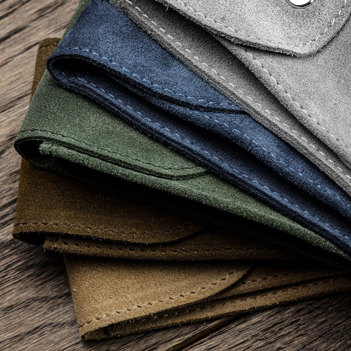 WatchGecko Genuine Suede Watch Pouch - Lion - Image 6