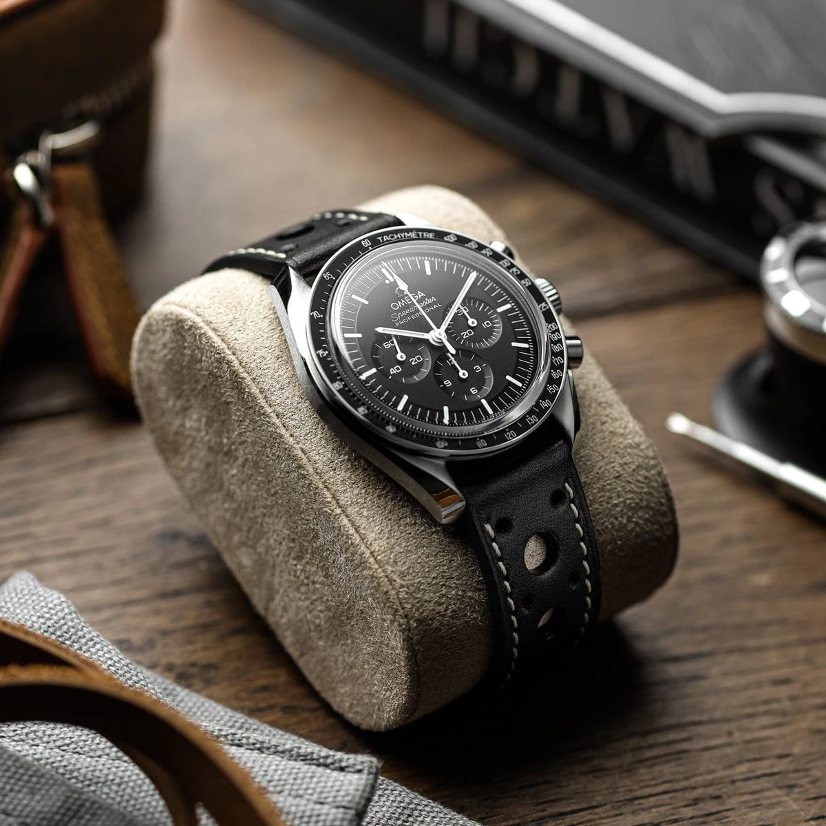 Boutsen Cavallo Racing Handmade Leather Watch Strap - Chocolate Brown - Image 2