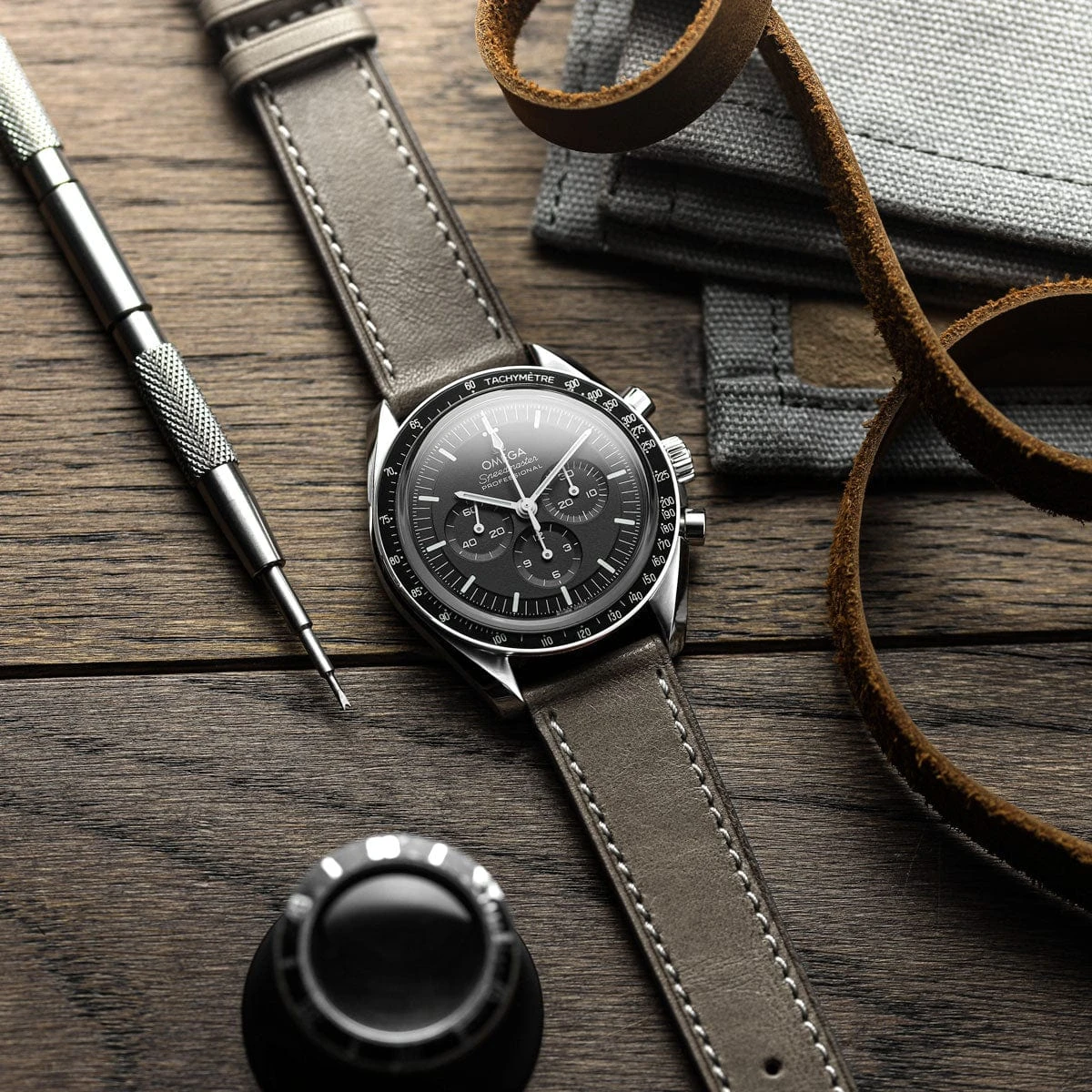 Leuven Cavallo Flat Handmade Horse Leather Watch Strap - Taupe - Image 4