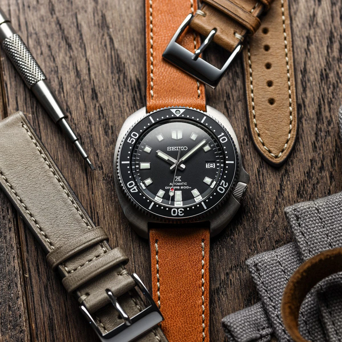 Leuven Cavallo Flat Handmade Horse Leather Watch Strap - Cognac - Image 2