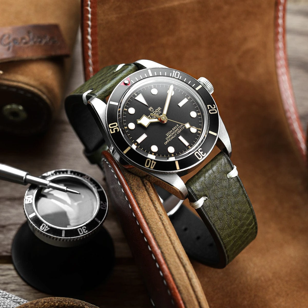 Overton Badalassi Carlo Minerva Box Leather V-Stitch Watch Strap - Olive Green - Image 12