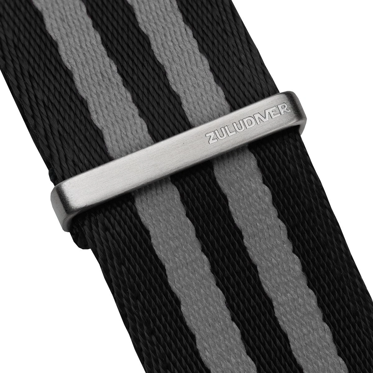 ZULUDIVER 1973 British Military Watch Strap: ARMOURED RECON - Classic Bond, Satin - Image 6