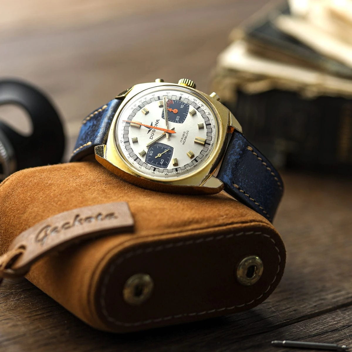 Radstock Vintage Genuine Leather Watch Strap - Vintage Dark Brown - Image 7