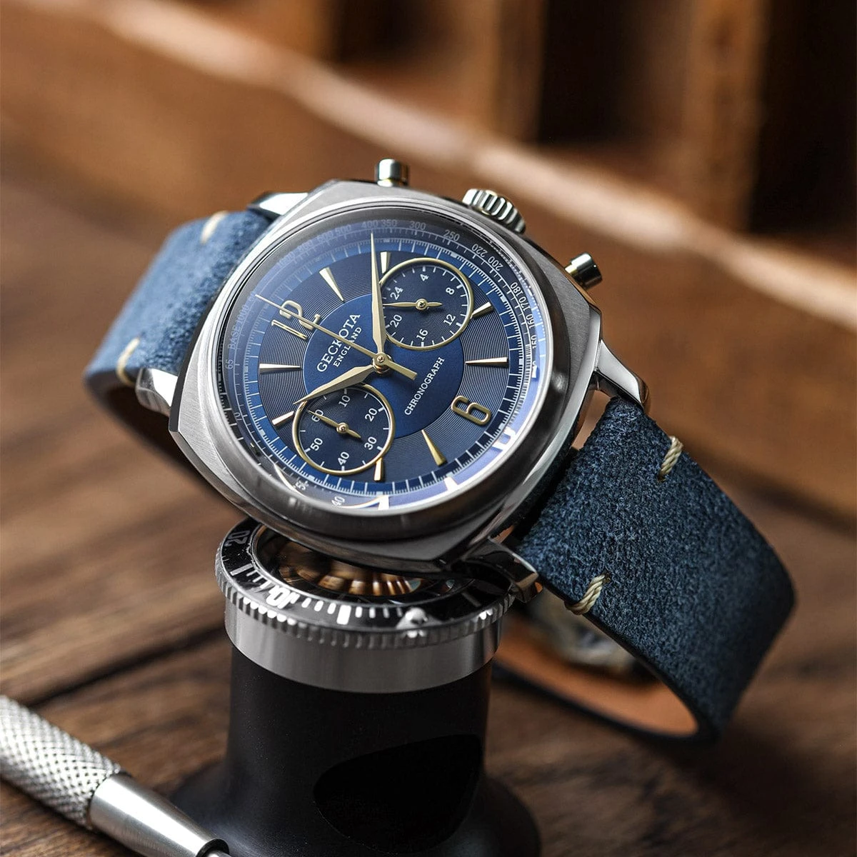 Stanway Vintage V-Stitch Conceria Opera Suede Dress Watch Strap - Blue - Image 3