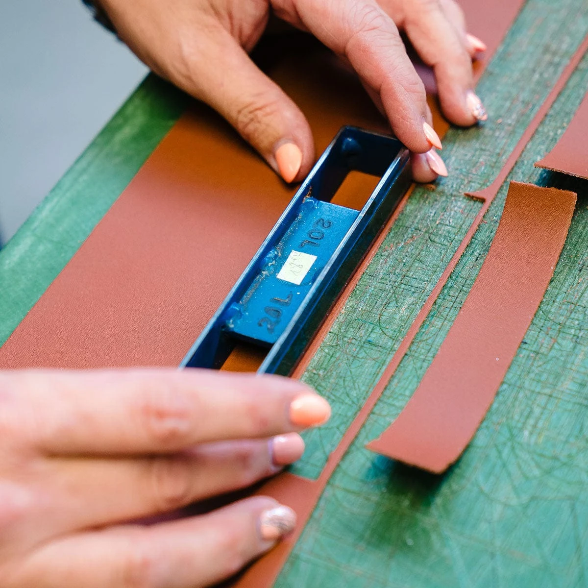 Vintage Cavallo Horse Leather Watch Strap - Chocolate Brown - Image 14