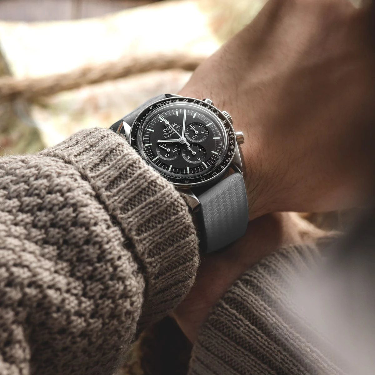 WatchGecko 400 (MKII) Italian Rubber Divers Watch Strap - Yellow - Brushed Buckle - Image 10