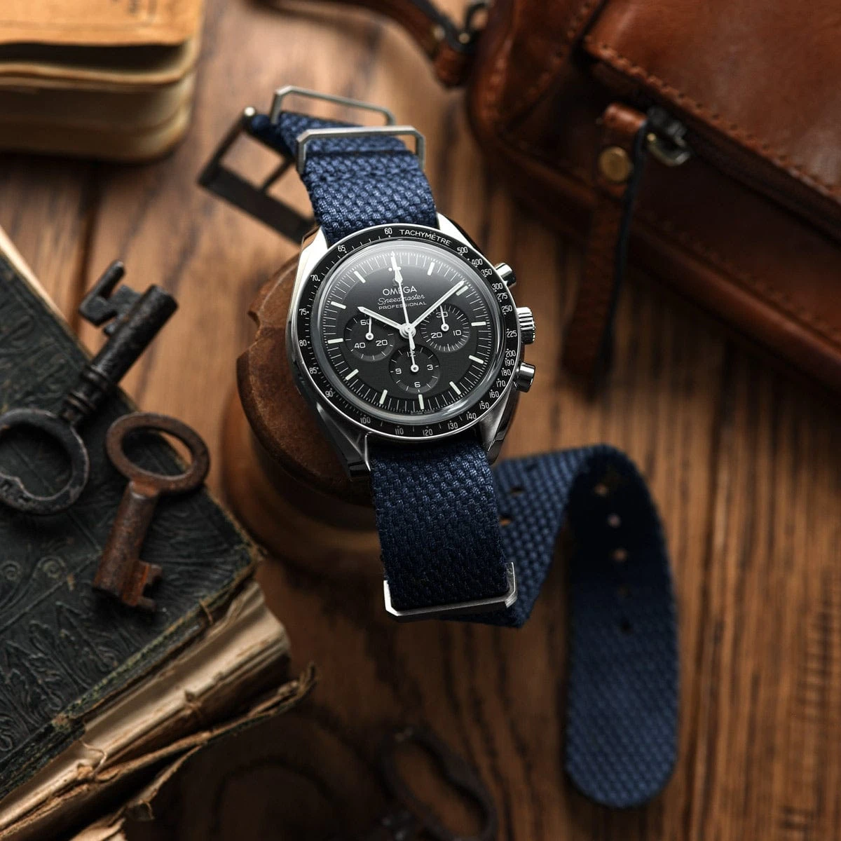 WatchGecko Braemore Military Nylon Watch Strap - Marine Blue - Image 2