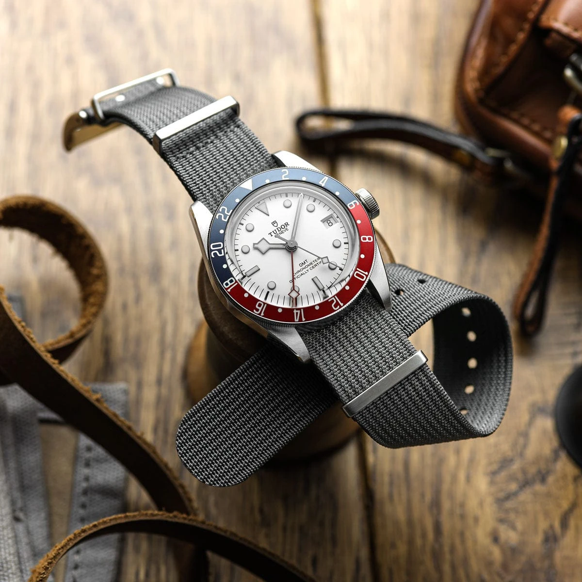 WatchGecko Ridge Military Nylon Watch Strap - Grey - Image 3