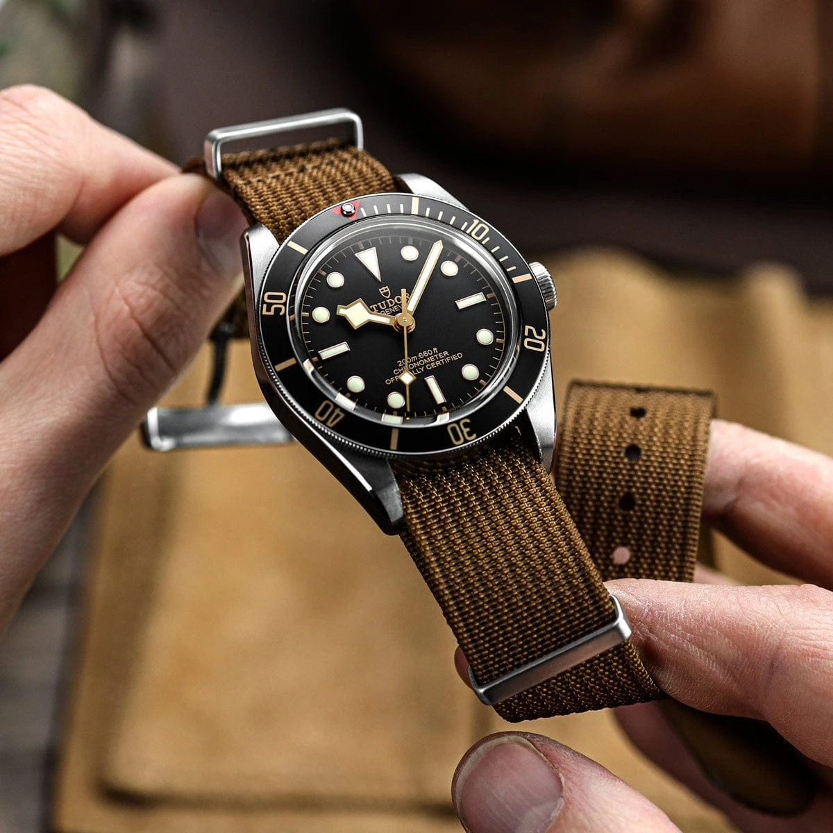 WatchGecko Ridge Military Nylon Watch Strap - Black - Image 10