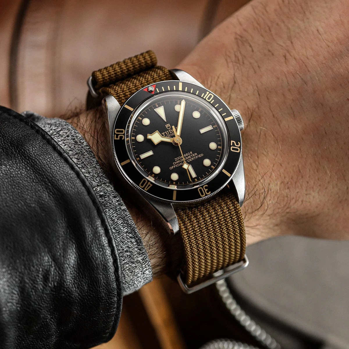 WatchGecko Ridge Military Nylon Watch Strap - Black & Beige - Image 6