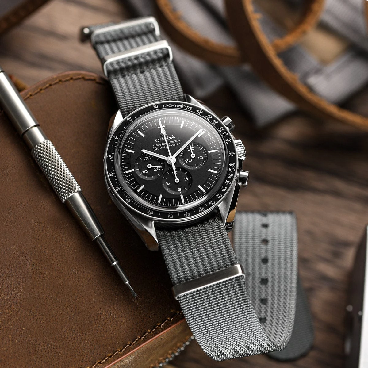 WatchGecko Ridge Military Nylon Watch Strap - Grey - Image 5