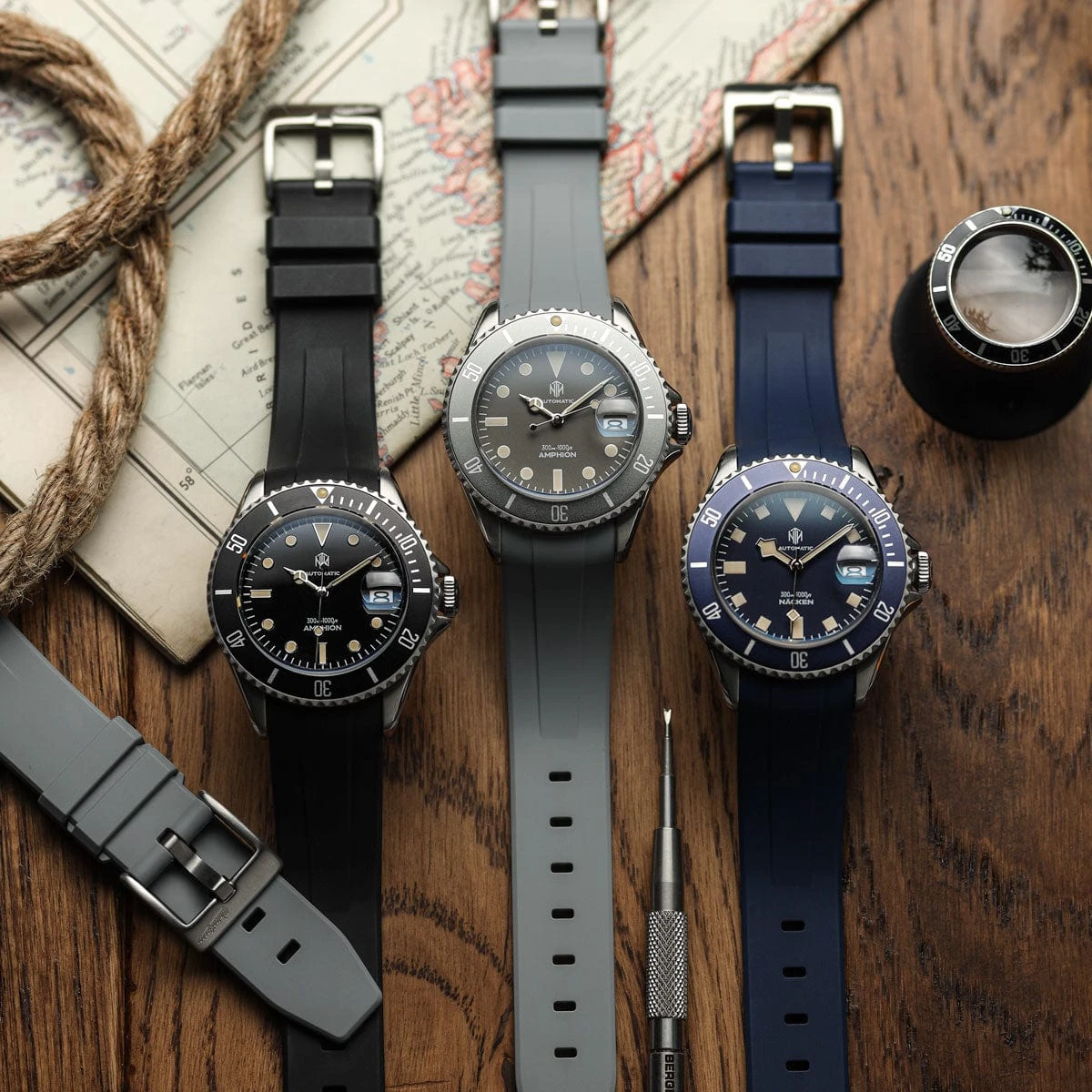 WatchGecko Curved Ends Grey Rubber Watch Strap - Brushed Buckle - Image 5