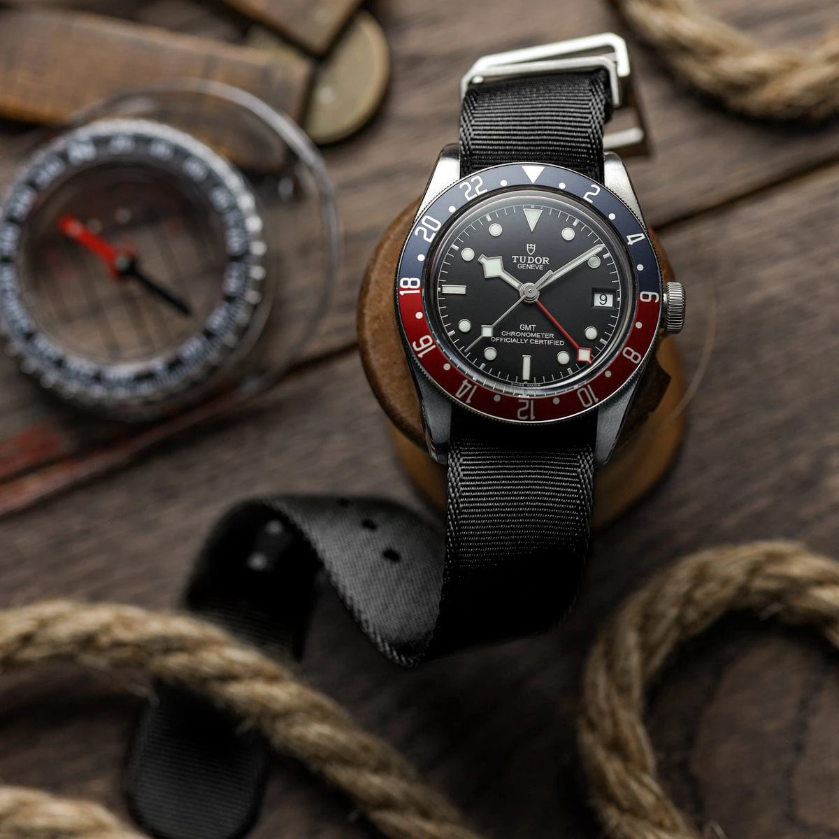 WatchGecko Signature Single Pass Military Nylon Watch Strap - Black - Image 4