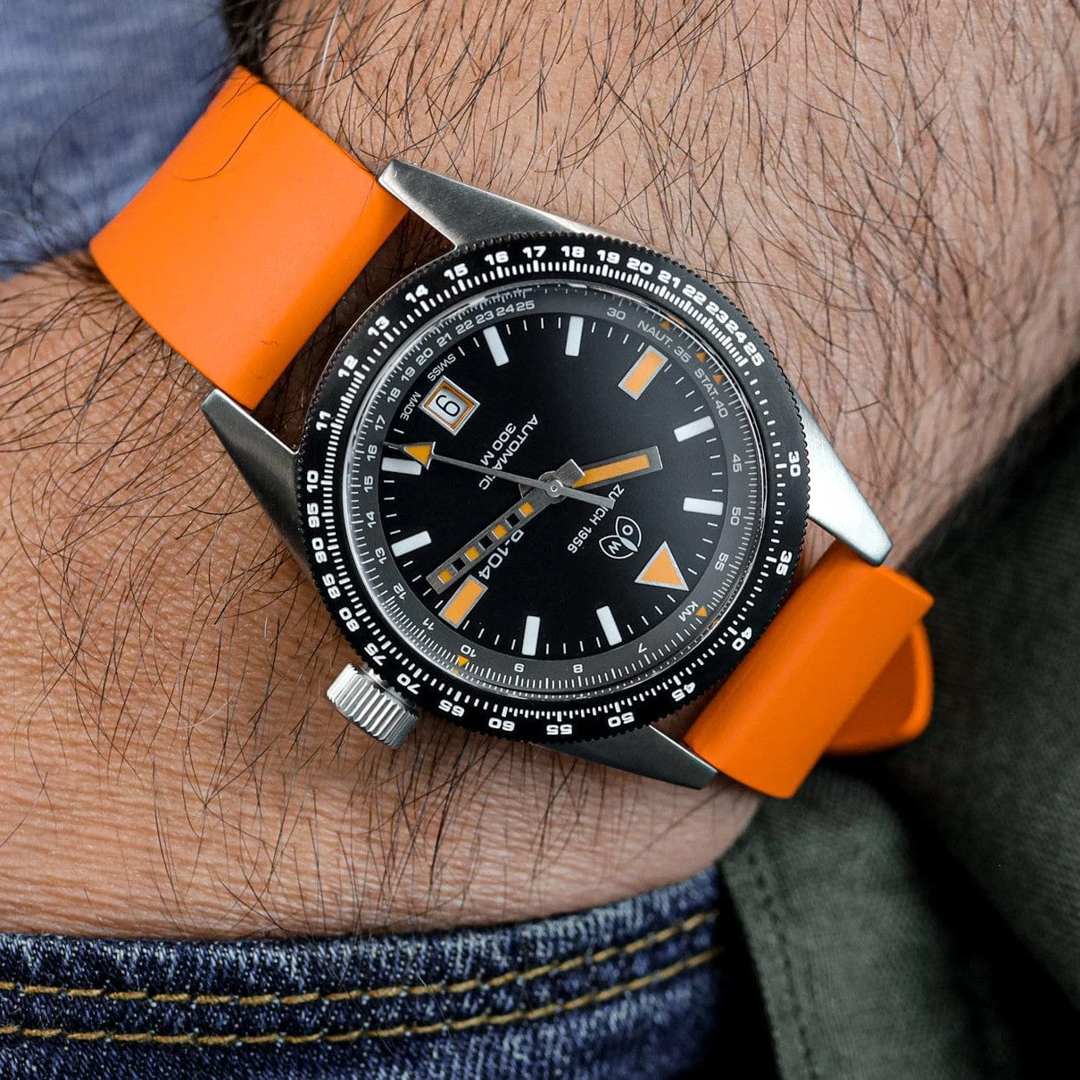 Zennor Quick Release FKM Rubber Watch Strap By ZULUDIVER - Orange - Image 2