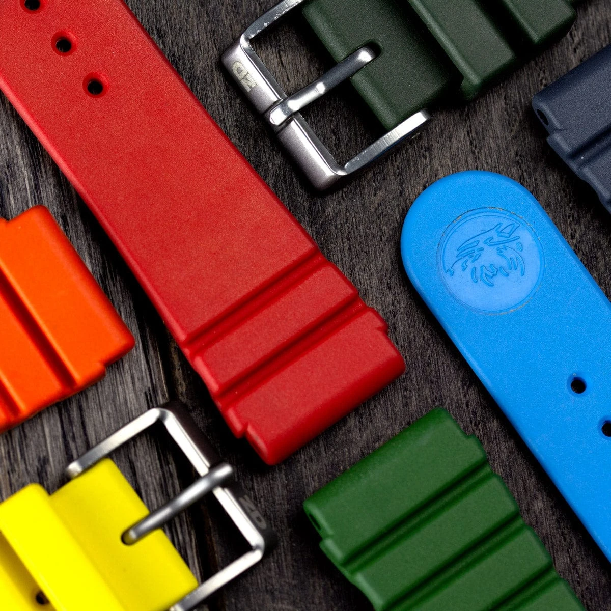 ZULUDIVER 284 Italian Rubber Diver's Watch Strap - Orange - Image 3