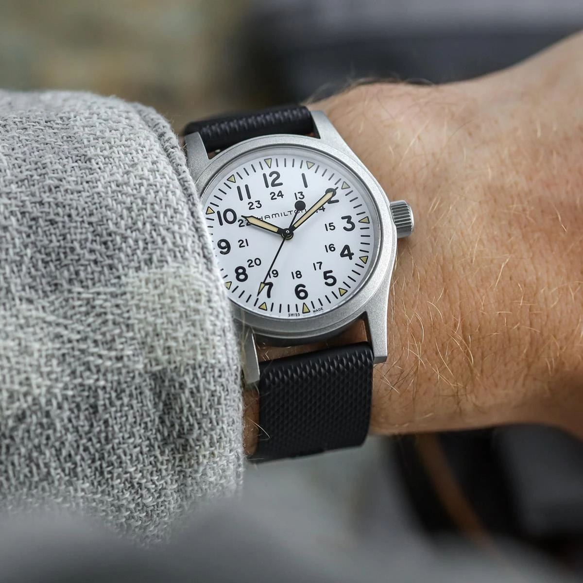 ZULUDIVER 330 Italian Rubber Dive Watch Strap - Black - Image 2