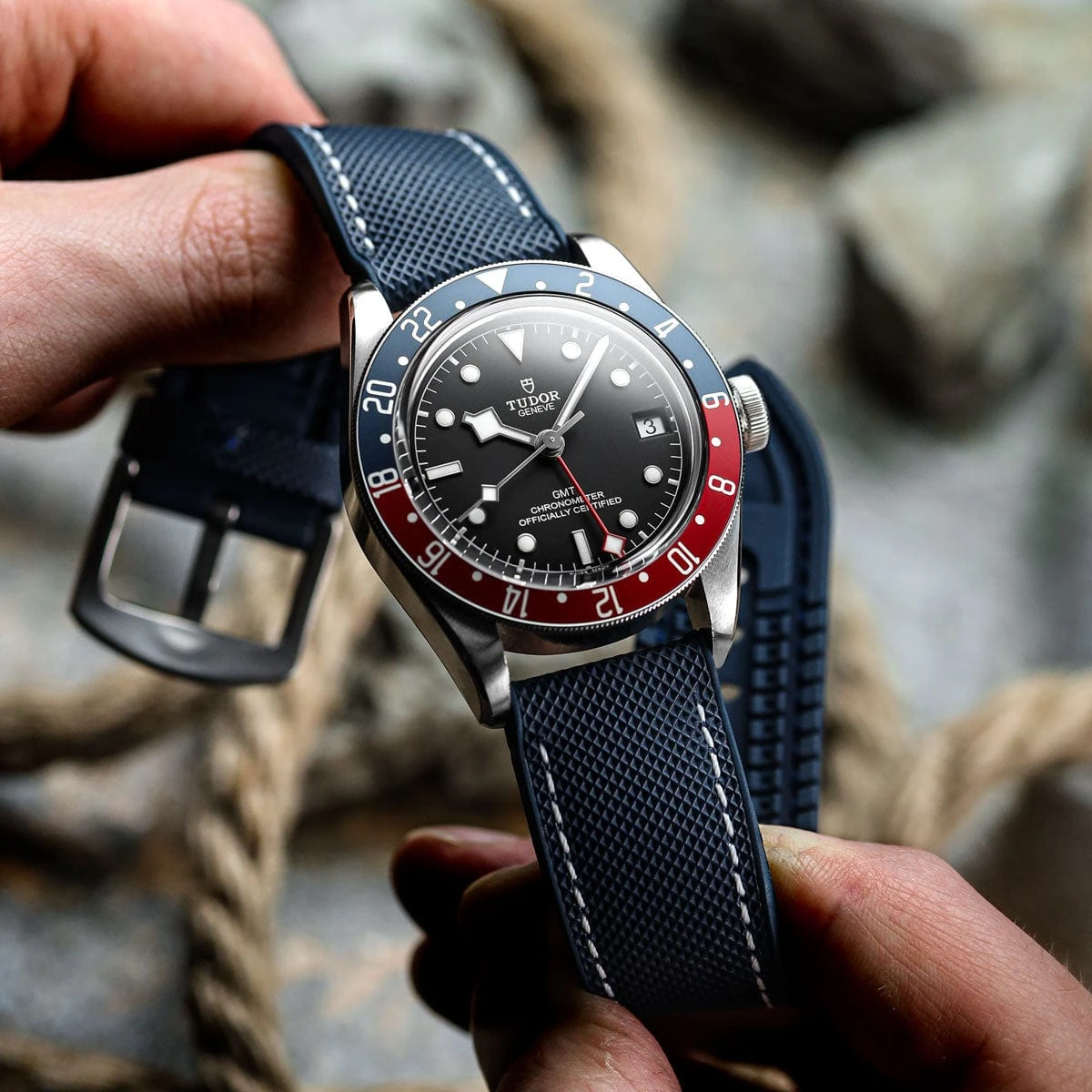 ZULUDIVER Anvil FKM Rubber Watch Strap - Blue - Image 3