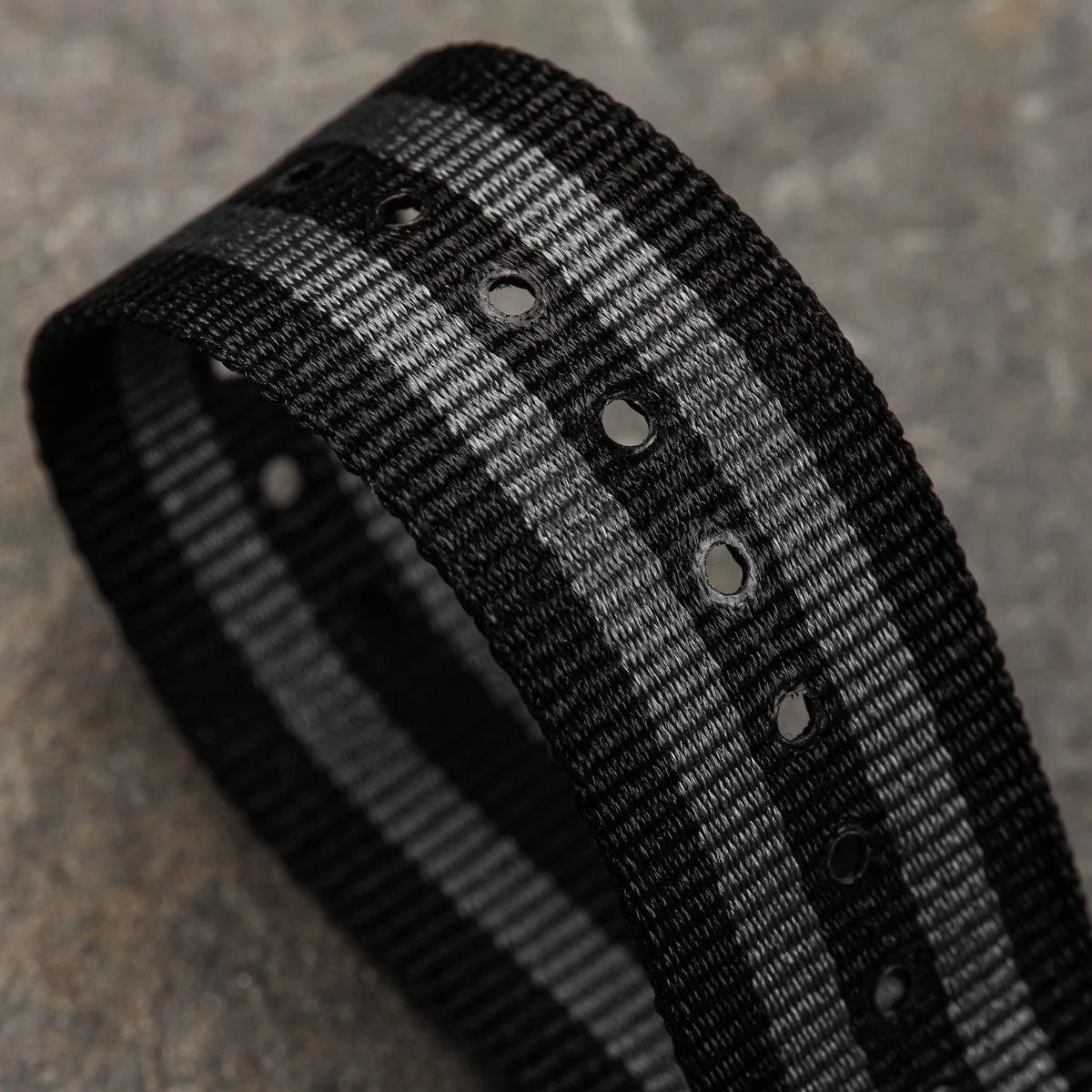 ZULUDIVER 1973 British Military Watch Strap: CADET Bond - Classic - Satin - Image 4