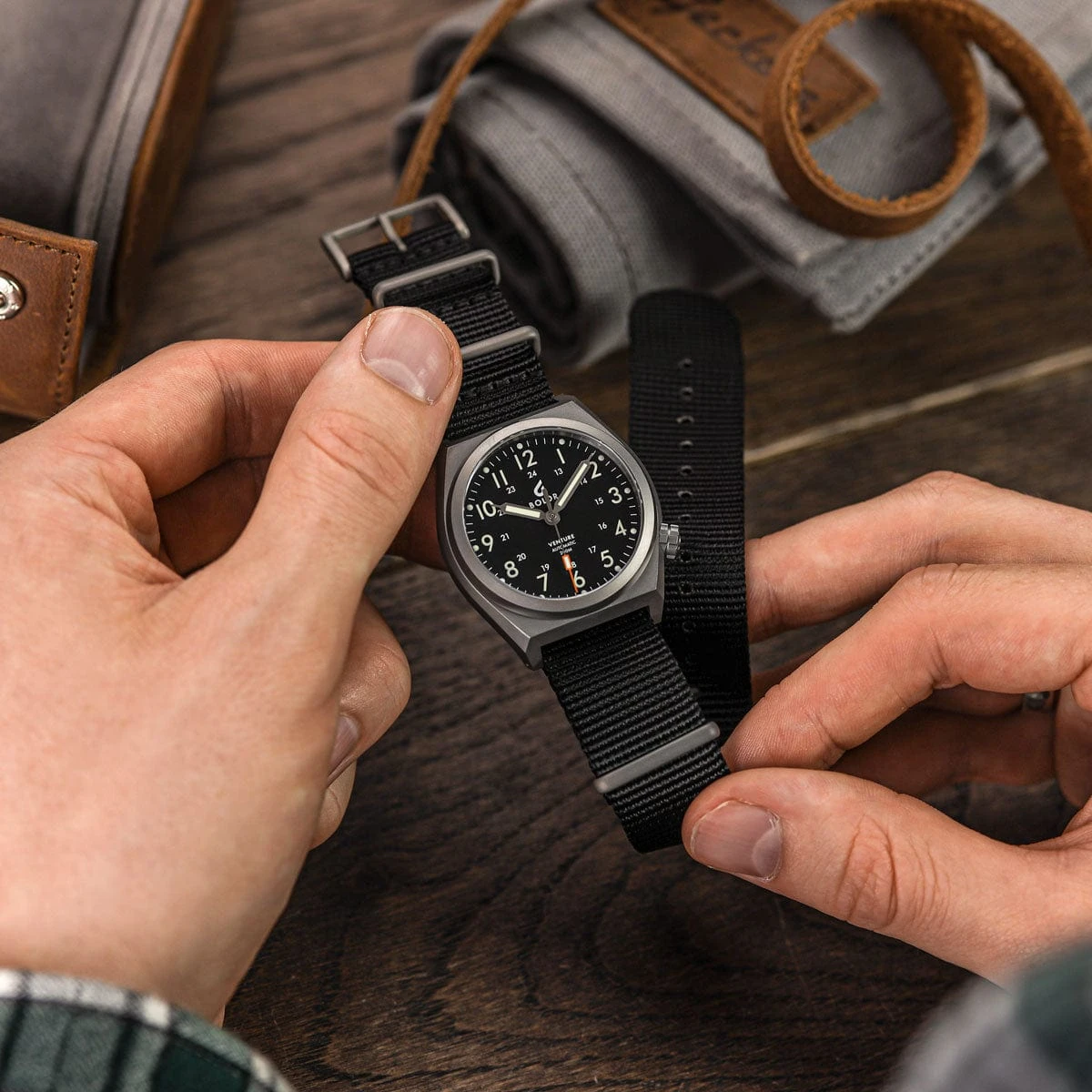 Boldr Venture Automatic Field Watch - Carbon Black - Image 5