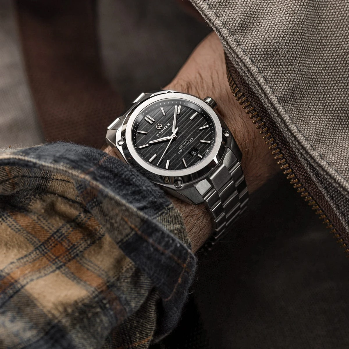 Formex Essence 43 Automatic Chronometer - Black - Image 4