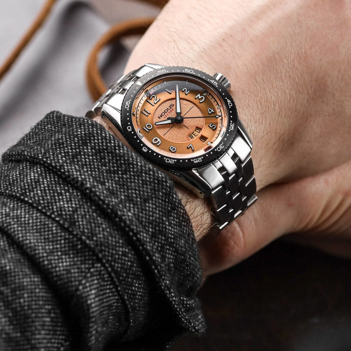 Nodus Sector Pilot Automatic Watch - Flyer Salmon - Stainless Steel Bezel - Image 8