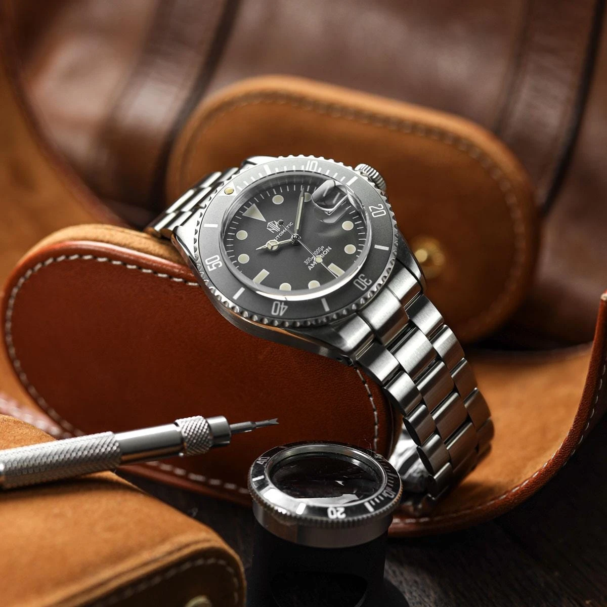 NTH Amphion Dive Watch - Anchor Grey - WatchGecko Exclusive - Image 3