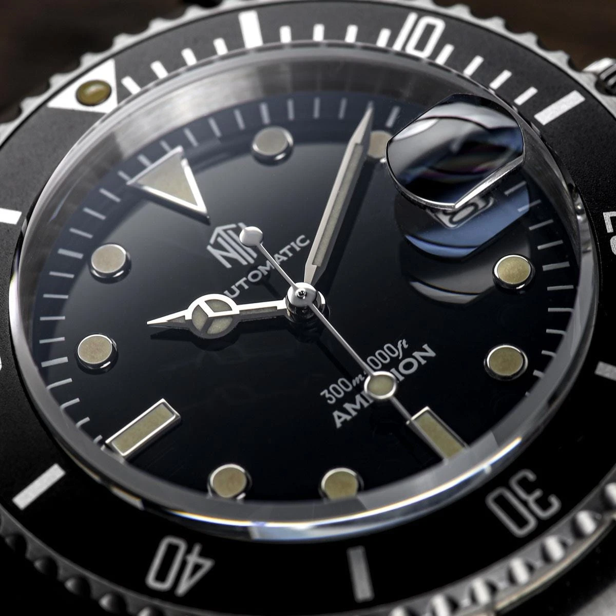NTH Amphion Dive Watch - Onyx Black - WatchGecko Exclusive - Image 6