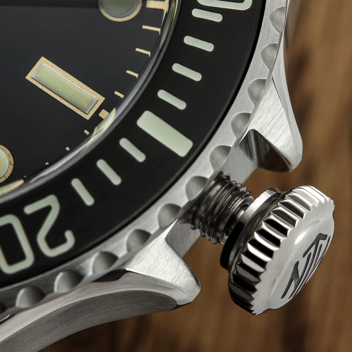 NTH Amphion Dive Watch - Vintage Gilt - Date - Image 8