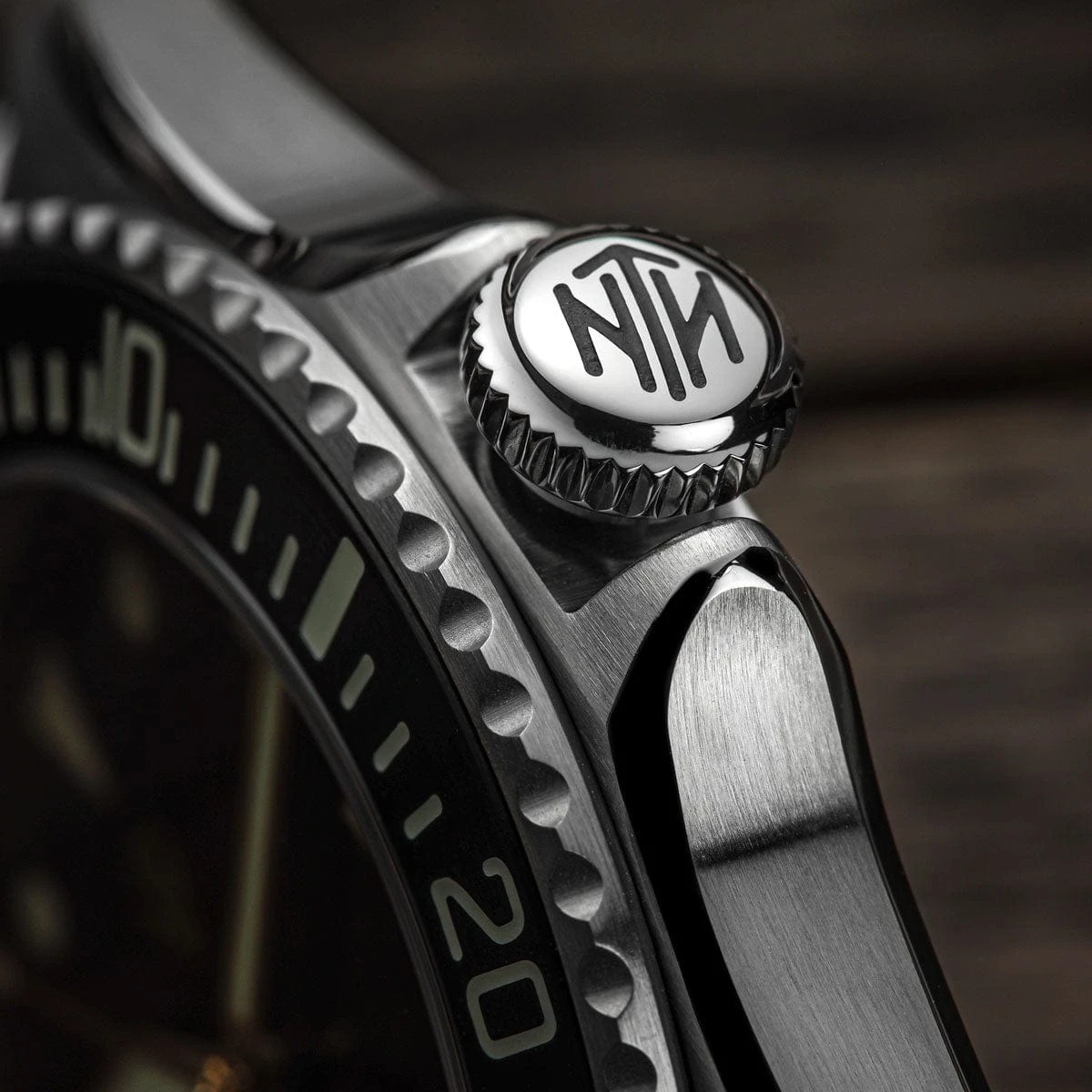 NTH Amphion Dive Watch - Vintage Gilt - Date - Image 9