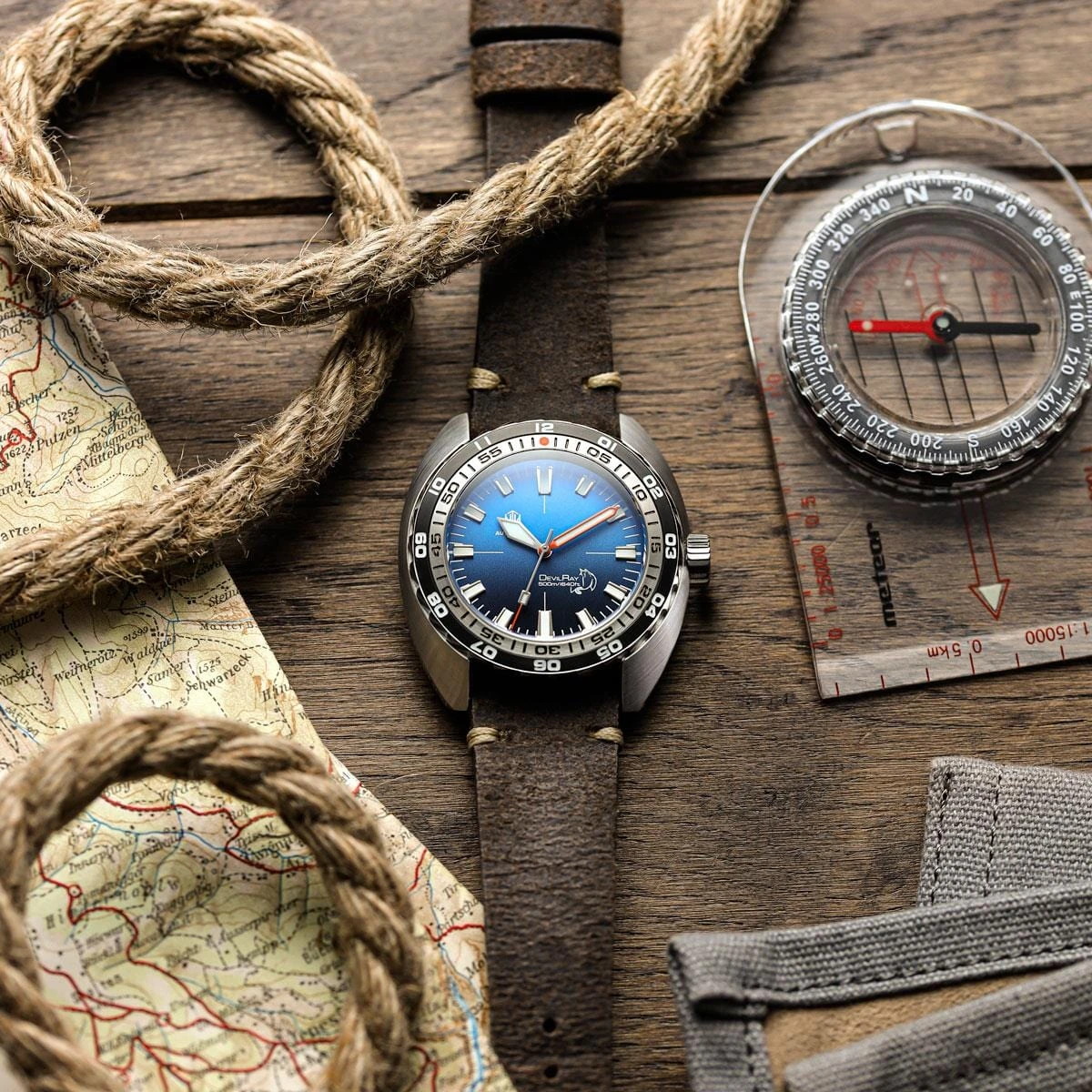 NTH DevilRay - Blue Fade - Leather Strap - WatchGecko Exclusive - Image 2