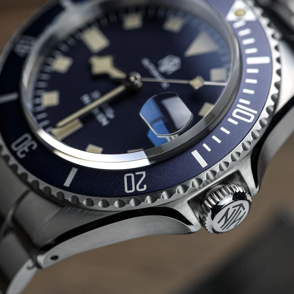 NTH Näcken Dive Watch - Admiral Blue - WatchGecko Exclusive - Image 6