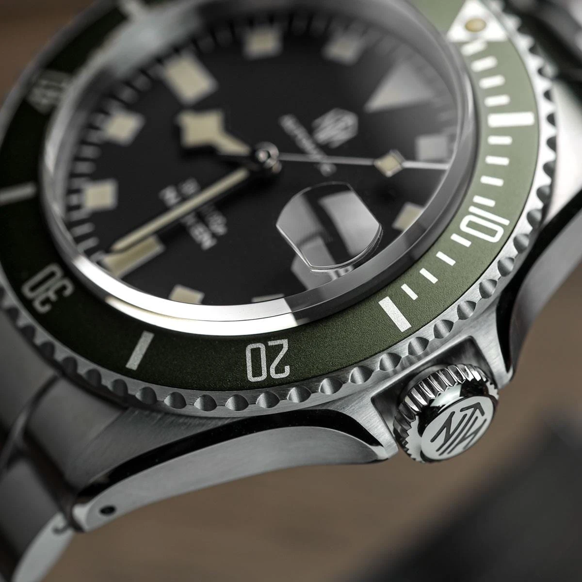 NTH Näcken Dive Watch - Reef Green - WatchGecko Exclusive - Image 4